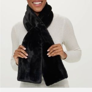 ✨⚡️💥Simply Vera Faux Fur Scarf Long 8”x 68”